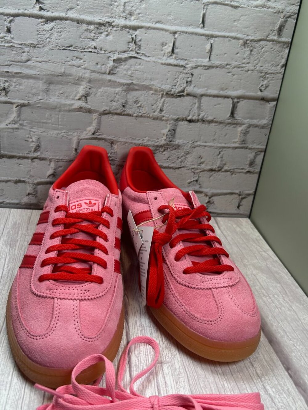 ADIDAS HANDBALL SPEZIAL (WOMEN) (7.5} - Picture 2 of 13